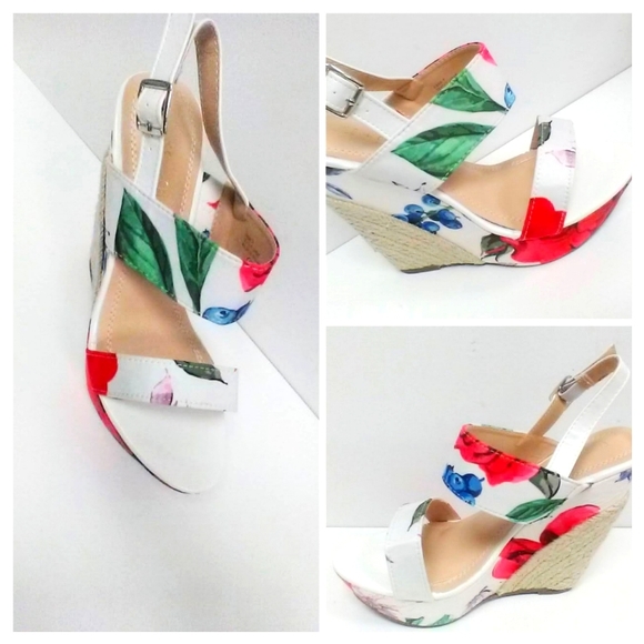 NEW! CUTE! Colorful Floral  Wedge! Heel! - Picture 9 of 13